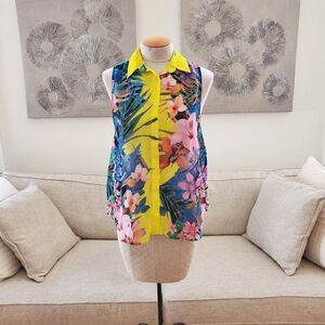 Maddy ... k Sleeveless Floral Blouse sz sm